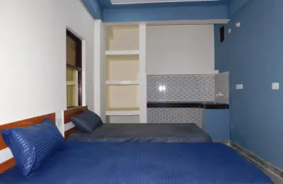 Modern PG in Sector 81 Noida | NH2Stays | Move-In Ready